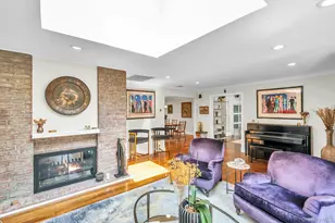18 Regent Pl, Roslyn, NY 11576 - Photo 8