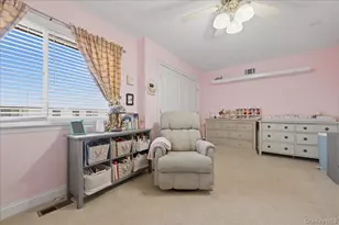 16 Balsam Ct, Wantagh, NY 11793 - Photo 16