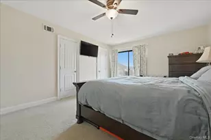 16 Balsam Ct, Wantagh, NY 11793 - Photo 18