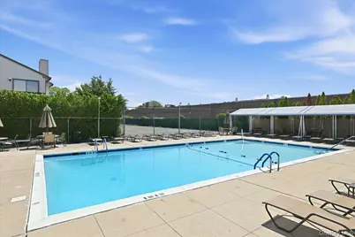16 Balsam Court, Wantagh, NY 11793 - Photo 34