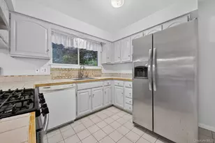 166 E Main St, Washingtonville, NY 10992 - Photo 10