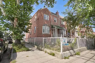 1051 Duncan St, Bronx, NY 10469 - Photo 2