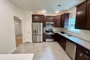 79 Willow Cir, Coram, NY 11727 - Photo 14