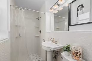 325 Main St, White Plains, NY 10601 - Photo 8