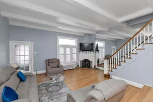 130-71 226th St, Springfield Gardens, NY 11413 - Photo 2