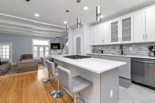 130-71 226th St, Springfield Gardens, NY 11413 - Photo 6