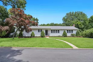 499 Silver, West Babylon, NY 11704 - Photo 2