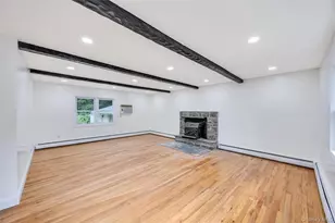 499 Silver, West Babylon, NY 11704 - Photo 10