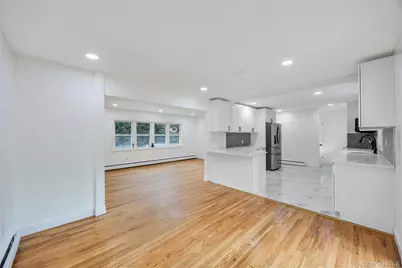 499 Silver, West Babylon, NY 11704 - Photo 12