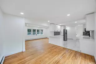 499 Silver, West Babylon, NY 11704 - Photo 12