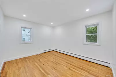 499 Silver, West Babylon, NY 11704 - Photo 18