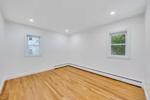 499 Silver, West Babylon, NY 11704 - Photo 18