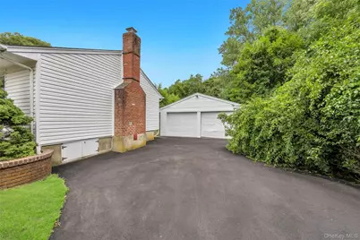 499 Silver, West Babylon, NY 11704 - Photo 4