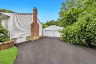 499 Silver, West Babylon, NY 11704 - Photo 4