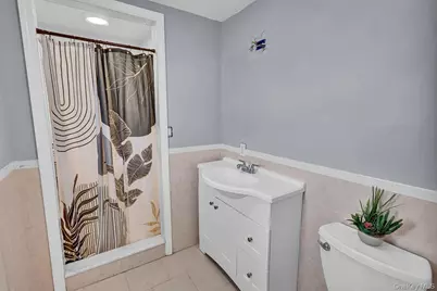 75 2nd Avenue, East Rockaway, NY 11518 - Photo 20