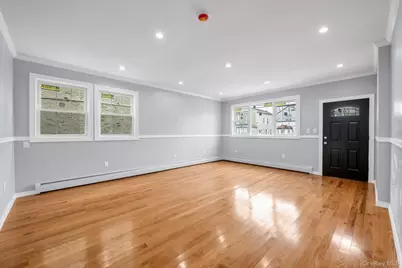 13740 234th Street, Rosedale, NY 11422 - Photo 10