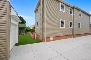 137-40 234th St, Rosedale, NY 11422 - Photo 20