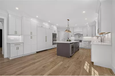 15 Glen Road, Garden City, NY 11530 - Photo 10