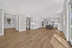 15 Glen Rd, Garden City, NY 11530 - Photo 8