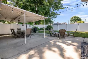1882 Byrd Dr, East Meadow, NY 11554 - Photo 24