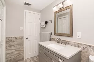 37 Holiday Park Dr, Centereach, NY 11720 - Photo 14