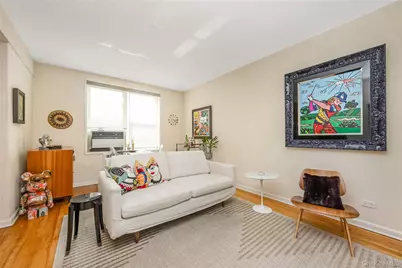 88-02 35th Avenue #6M, Jackson Heights, NY 11372 - Photo 4
