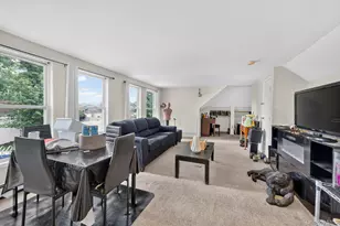 81 S Bedford Ave, Islandia, NY 11749 - Photo 14