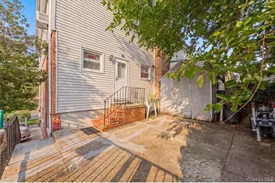 805 Tuckahoe Road, Yonkers, NY 10710 - Photo 20