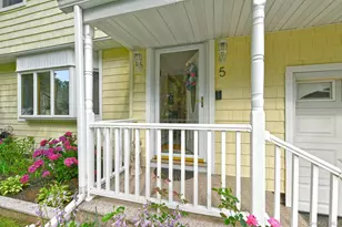 5 Trudy Ct, Huntington Station, NY 11746 - Photo 4