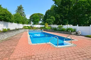 5 Trudy Ct, Huntington Station, NY 11746 - Photo 34