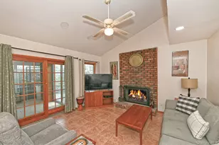 5 Trudy Ct, Huntington Station, NY 11746 - Photo 18
