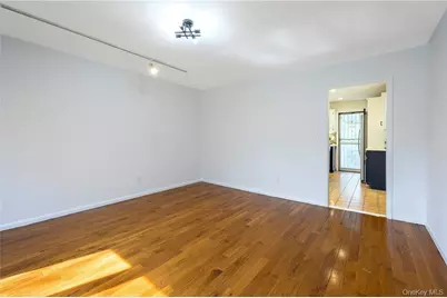 341 Sixth Avenue, Pelham, NY 10803 - Photo 8