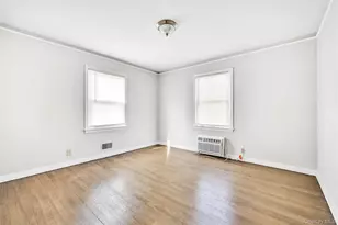 5 Hawthorne Ln, Valley Stream, NY 11581 - Photo 20