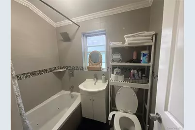 11511 172nd Street, Jamaica, NY 11434 - Photo 4