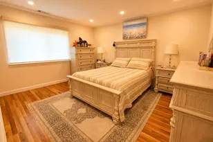 141 Feller Dr, Central Islip, NY 11722 - Photo 8