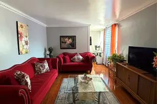325 E 201st St, Bronx, NY 10458 - Photo 2