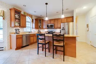 65 Betty Ann Dr, South Setauket, NY 11720 - Photo 20