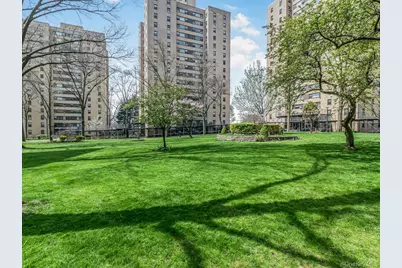 2 Fordham Hill Oval #5B, Bronx, NY 10468 - Photo 20