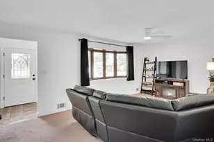 5 Stagg Ln, Commack, NY 11725 - Photo 10