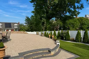 58 Dexter Rd, Yonkers, NY 10710 - Photo 2