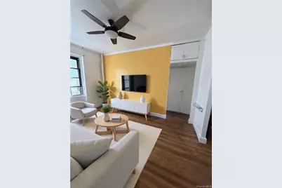 2167 33rd Street #3H, Astoria, NY 11105 - Photo 4