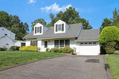 62 Oldert Drive, Pearl River, NY 10965 - Photo 4