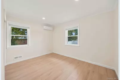 2811 Clearview Expressway, Bayside, NY 11360 - Photo 12