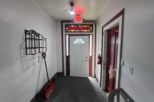 17 N Clover St, Poughkeepsie, NY 12601 - Photo 42