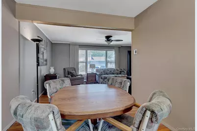 105 Madison Avenue, Brentwood, NY 11717 - Photo 8