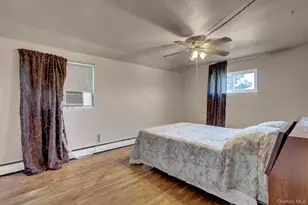 105 Madison Ave, Brentwood, NY 11717 - Photo 18