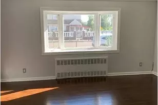 140-43 172nd St, Jamaica, NY 11434 - Photo 2