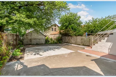 427 Taylor Avenue, Bronx, NY 10473 - Photo 20