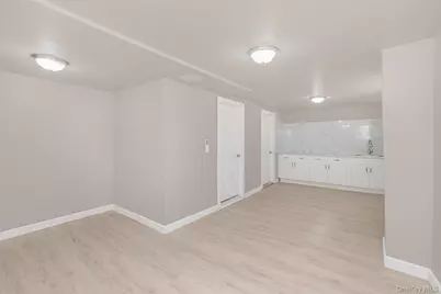 427 Taylor Avenue, Bronx, NY 10473 - Photo 16