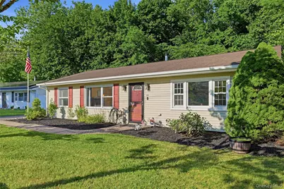 24 Lafayette Road, Tappan, NY 10983 - Photo 2
